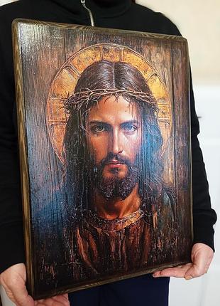 Образ ісуса христа на дереві