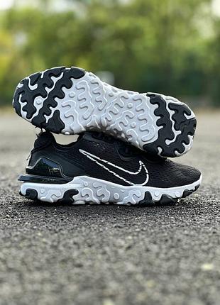 Nike react vision black white 10