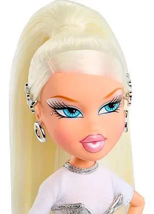 Лялька bratz charmz хлоя 25 см 2
