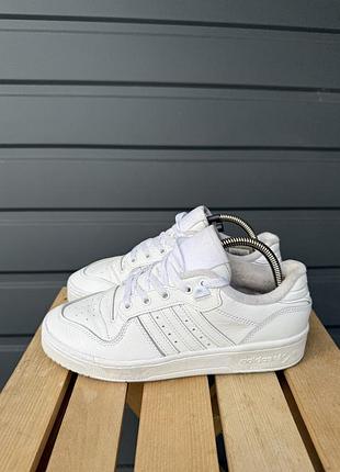 Кросівки adidas rivalry low оригінал