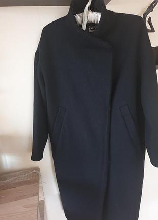 Чорне шерстяне пальто zara овер
