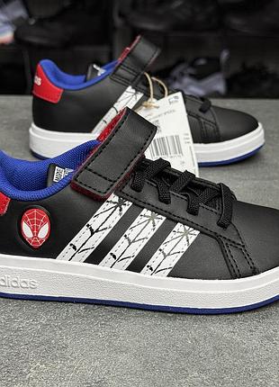 Дитячі кросівки adidas js0742