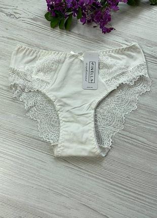 Трусики женские из хлопка декорированы кружевом от бренда finella 90790