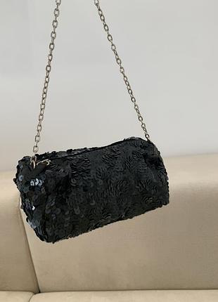 Маленька вечірня сумочка розшита паєтками