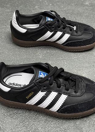 Дитячі кросівки adidas samba ie3680