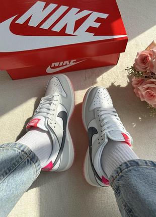 Nike sb dunk 520 pink puck