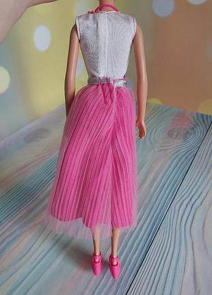 Лялька barbie від компанії mattel 7