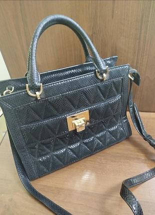 Жіноча чорна сумка michael kors