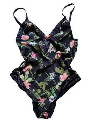 Бодик от ted baker