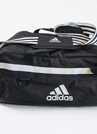 Сумка профессиональная спортивная adidas tiro teambag m усилена с мокрым карманом нова