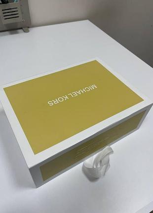 Коробка michael kors 4