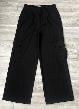 Штани чорні pull&bear