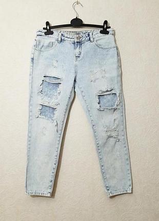 Denim co красивые джинсы голубые c дырами "потрёпанные" зауженные на девушку / женские
