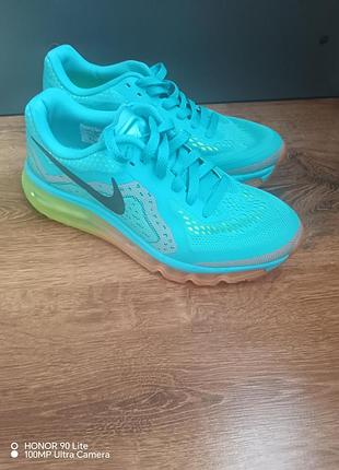 Женские кроссовки nike