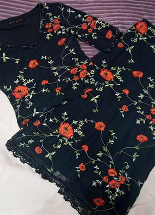 Костюм з вишивкою karen millen