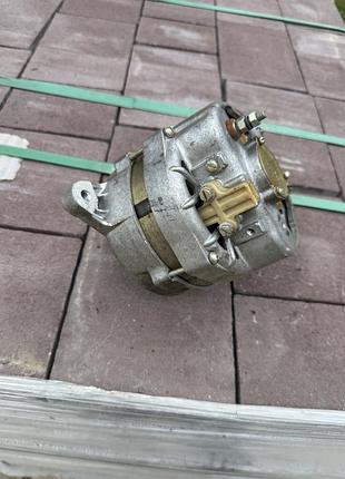 Генератор у зборі (г250-е1) г-24-3701010 газ-24 новий ідеал срср