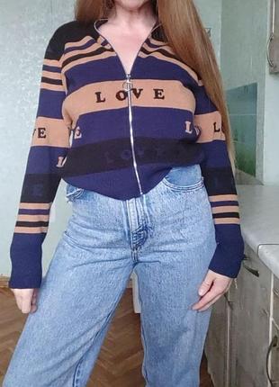 Кофта на молнии never fully dressed с принтом love синий кардиган в полоску - размер м