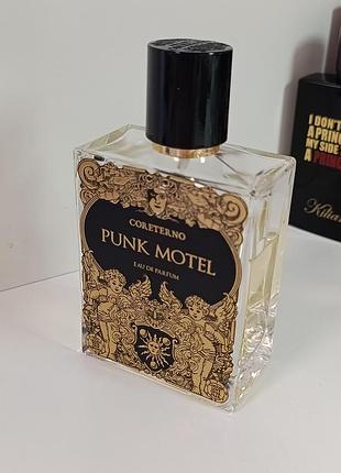Coreterno punk motel
