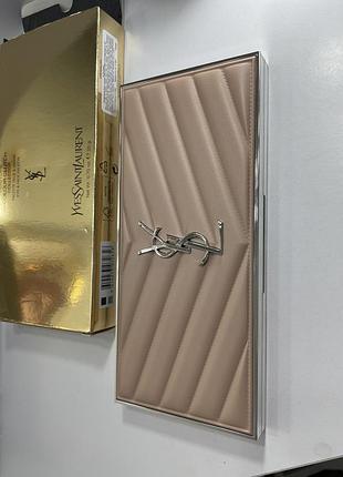 Палітра тіней yves saint laurent couture colour clutch collection
