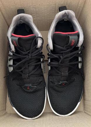 Кросівки jordan 38-39