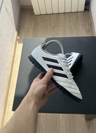 Сороконіжки adidas