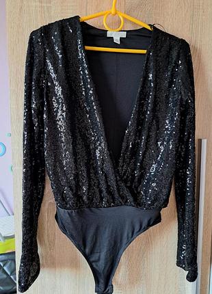 Черный боди пайетки с длинным рукавом h&amp;m размер xs
