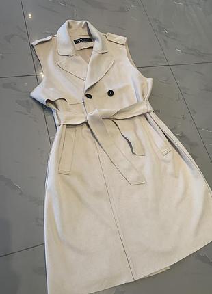 Жилетка кардиган жіночий молочного кольору  м розмір zara