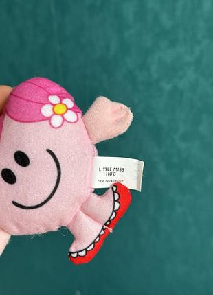 Іграшка брелок little miss hug mcdonalds 2