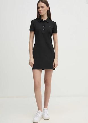 Чорна сукня lacoste