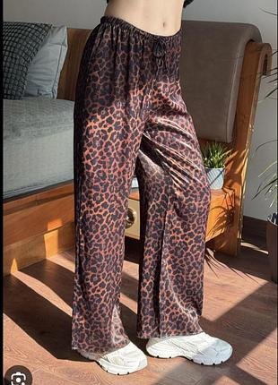 Леопардовые вискозные брюки палаццо topshop (р. m/l) в идеале