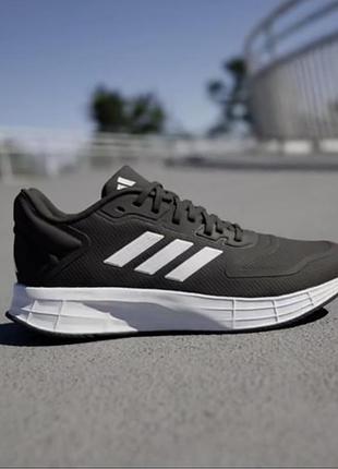 Дуже класні жіночі кросівки adidas. оригінал за суперціною