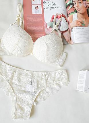 Кружевной комплект белья intimissimi бюстгальтер silvia