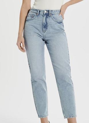 Світлі джинси mom fit 42 розмір
