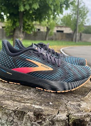 Кросівки brooks hyperion tempo стан ідеальний оригінал. 38 - 38,5