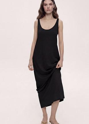 Чорна сукня-майка міді, яка може бути від бренду h&m