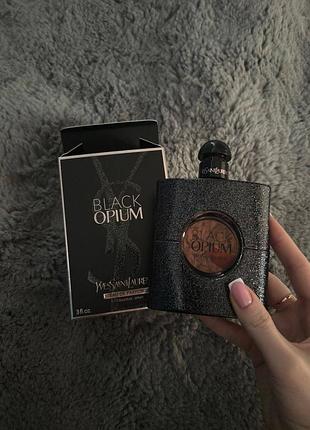 Black opium от yves saint laurent