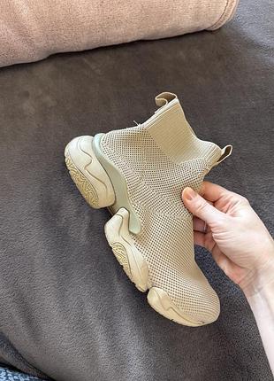 Кросівки zara