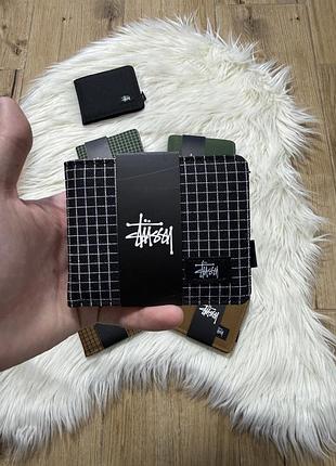 Гаманець stüssy | компактний нейлоновий гаманець стуссі 11×9 см у стильному streetwear дизайні чорний у клетичку