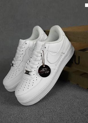 Nike air force 1  07 білі