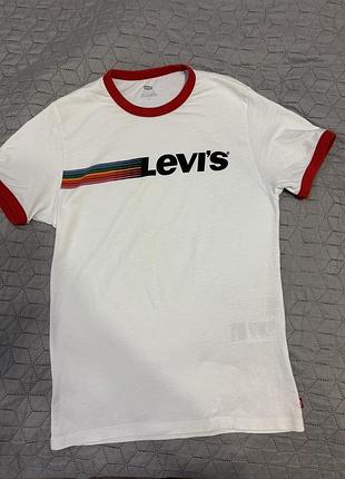 Футлолка levi’s