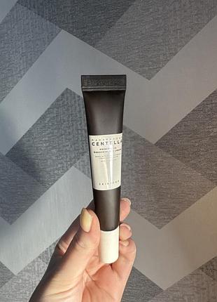 Багатофункціональний крем для очей  skin1004 madagascar centella probio-cica bakuchiol eye cream