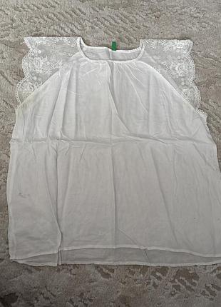 Футболка з мереживом benetton