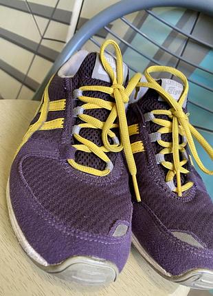 Кросівки onitsuka tiger