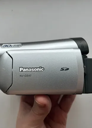 Відеокамера камера вінтажна плівкова та цифрова panasonic nv-gs47 японія оцифровка