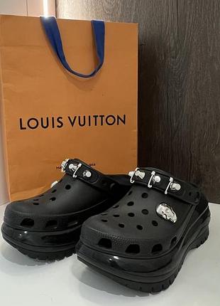 Crocs, classic mega crush rebel clog black/black