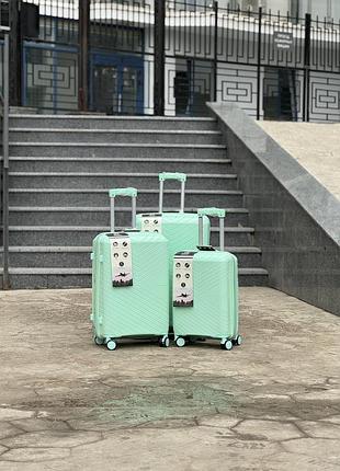 Чемодан msb m мятный