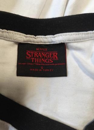 Лонгслив stranger things hellfire club очень странные дела события 7