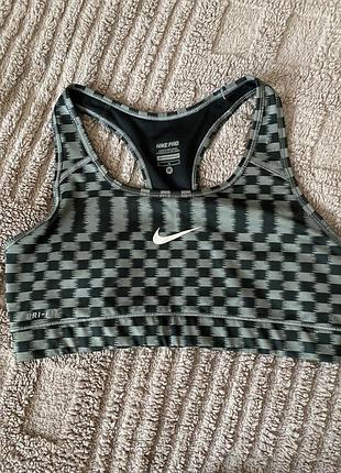 Спортивний топ nike pro