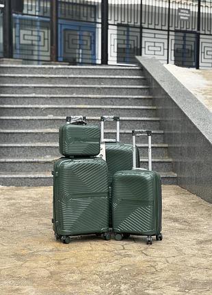 Валіза msb l зелений