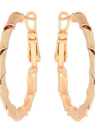 Серьги кольца ml 18k (конго) декоративный узор ø3см (325492) тм xuping